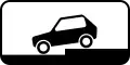 8.6.6Parken quer auf Fahrbahn und Gehweg (rückwärts)