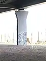 Eine der Stützen im Detail