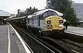 Class 37 mit Fronttür und geteilter ehemaliger „Headcode box“