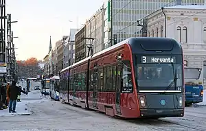 Artic-Straßenbahntriebwagen in Tampere