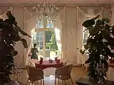 Hier bedient die Kammerzofe