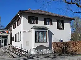 Altes Rathaus von 1955 bzw.1972 bis 2015Abriss Frühjahr 2018 48.1139911.371005