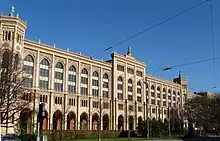 Regierungsgebäude der Regierung von Oberbayern