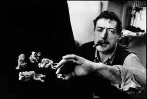 1964 in seinem Atelier