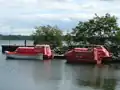 Freifallrettungsboote und konventionelles Rettungsboot