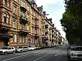 Zwischen 1879 und 1888 entstandene historistische Fassaden an der Nordseite der Rheinstraße