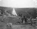 König Georg V. mit seinem Gefolge am 2. Dezember 1918.
