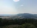Aussicht vom Roßkopfturm über Kammerbach hinweg zum Hohen Meißner