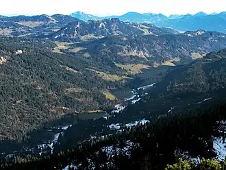 Rohrmoostal mit Straße von den Unteren Gottesackerwänden