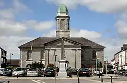 Harrison Hall, heute Bank of Ireland in Roscommon