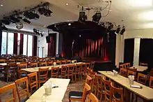  Der Saal vor Veranstaltungsbeginn