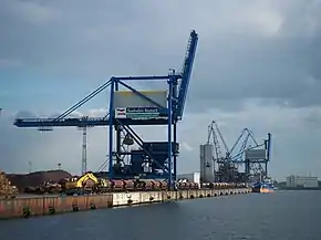 Massengutkai im Überseehafen Rostock