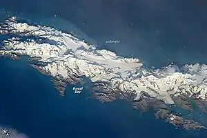 Satellitenaufnahme von Südgeorgien mit der Royal Bay