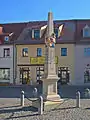 Nachbildung der Kursächsischen Postmeilensäule auf dem Markt