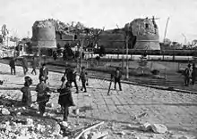 Ruine der Burg nach dem Erdbeben, 1915