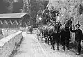 letzte Fahrt der Postkutsche nach der Eröffnung der Bahnlinie Disentis - Ilanz am 31. Juli 1912 mit dem Postillon Julius Anton Nay