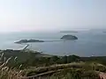 Insel Russki (Vordergrund)
