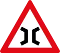 W326: Verengte Fahrbahn auf der Brücke
