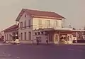 Stationsgebäude, Strassenseite 1975