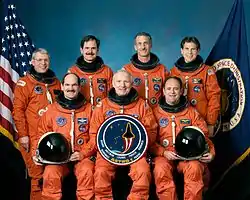v. l. n. r. Robert Parker, Guy Gardner, Ronald Parise, Vance Brand, Jeffrey Hoffman, John Lounge, Samuel Durrance