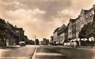 Hauptbahnhof (links) mit Stadtbus.Um 1940