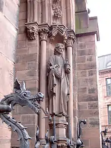 Eingang der Johanneskirche