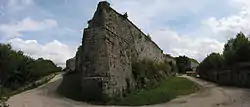 Fort St. André, Wall