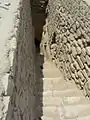 Zugang zum Unterbau im Totentempel
