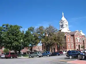 Das Andrew County Courthouse in Savannah, seit 1980 im NRHP gelistet