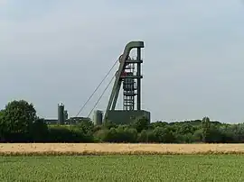 Schacht Lerche in Hamm, Material-, Wetter- und Seilfahrtschacht