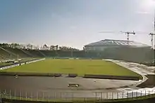Das alte Parkstadion, im Hintergrund die Veltins-Arena (2005)