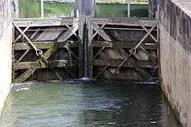 Stemmtor am Oberhaupt