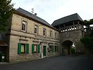 „Alte Wache“ und ehemalige Brauerei