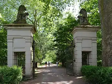Westliche Toranlage