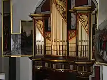 Orgel von Daniel Meyer (1590) in Schloss Wilhelmsburg (Schmalkalden) mit Holzpfeifen im Prospekt