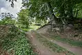 Außenansicht nördliche Durchfahrt des äußeren Walls.jpg