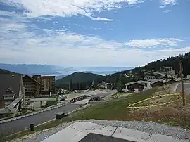 „Schweitzer Village“