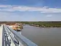 Blick vom Brückenscheitel nach Norden in Richtung Farafenni