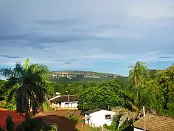 Santiago und die Serranía Santiago im Hintergrund