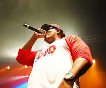 Sheek Louch bei einem Auftritt im Jahr 2014