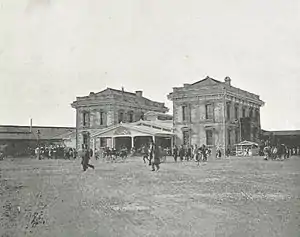 Ansicht des alten Bahnhofs Shimbashi (1899)