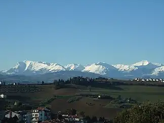 Die Sibillinischen Berge, gesehen von Fermo aus