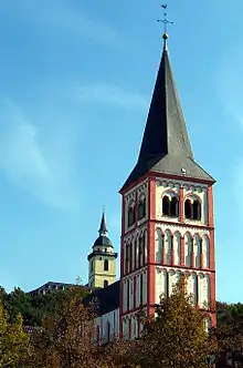 Pfarrkirche St. Servatius und die Abtei St. Michael