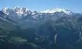 Weissmiesgruppe von Nordosten, links oberhalb des Simplonpasses; rechts im Hintergrund die Mischabelgruppe, ganz rechts Matterhorn.