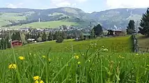 Gallio vom Monte Sisemol mit dem Taleinschnitt des Valle di Campomulo