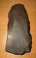 Mesolithisches Scheibenbeil aus Schweden