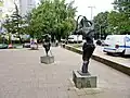 Tänzerinnen (1967), zweiteilig, Bronze. Rothenburgsorter Marktplatz, Hamburg