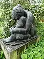 Grab-Skulptur von Hermann Hubacher (1885–1976). Friedhof Witikon