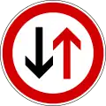 Gegenverkehr hat Vorrang