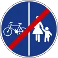 getrennter Fahrrad- und Fußgängerweg Ende
